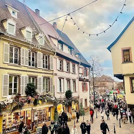 Maison A Colombages Au Coeur Du Centre *